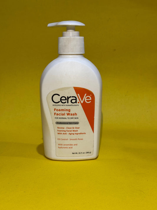 FOAMING FACIAL WASH